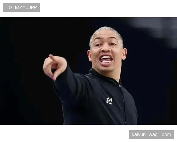 泰伦卢解释莱昂纳德关键三分钟缺席 健康优先决策背后的临场压力与球队利益